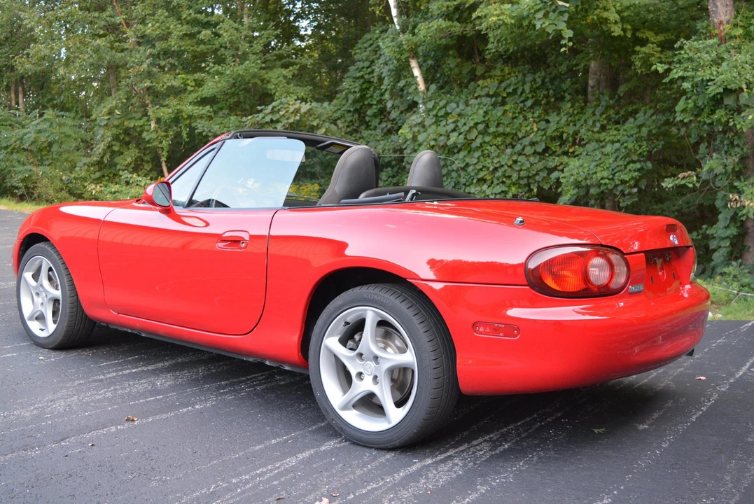 2003 Mazda NB MX-5 Miata - Image 19 of 31