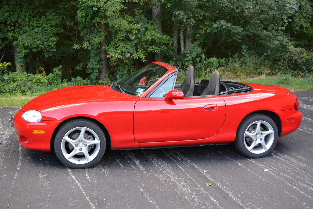 2003 Mazda NB MX-5 Miata - Image 24 of 31