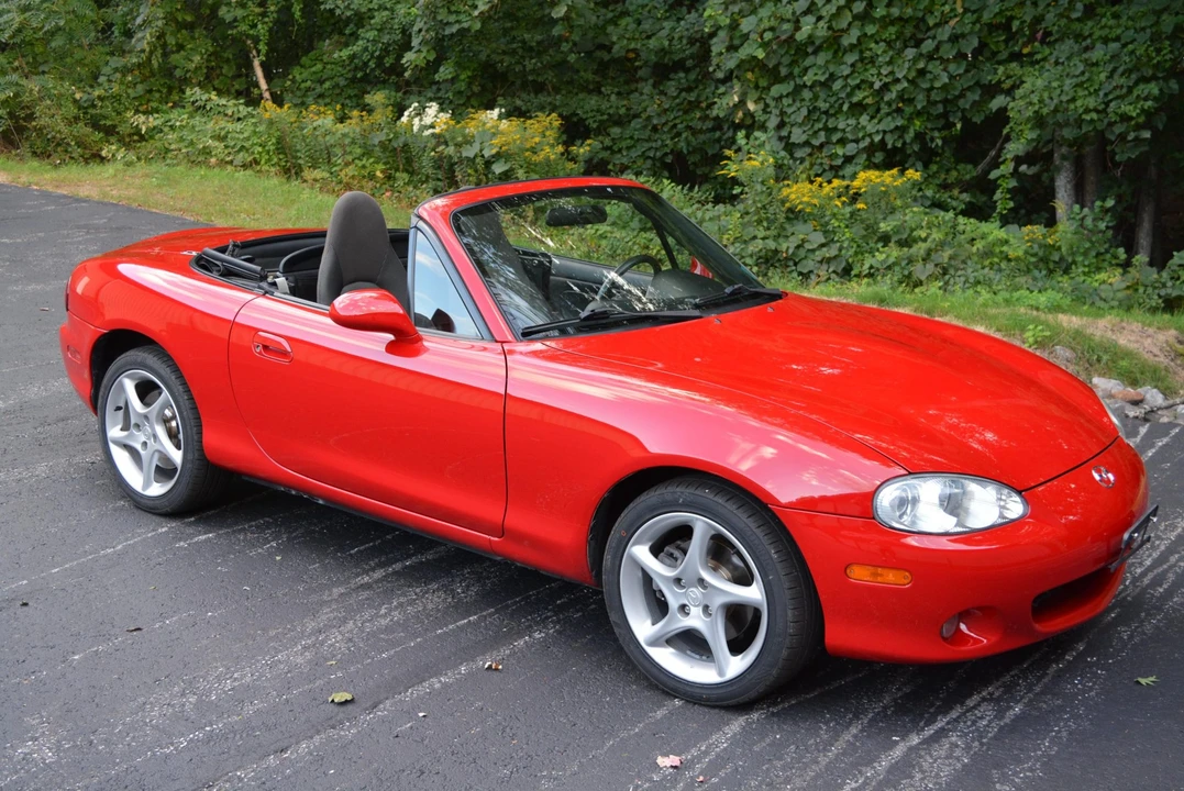 2003 Mazda NB MX-5 Miata - Image 8 of 31