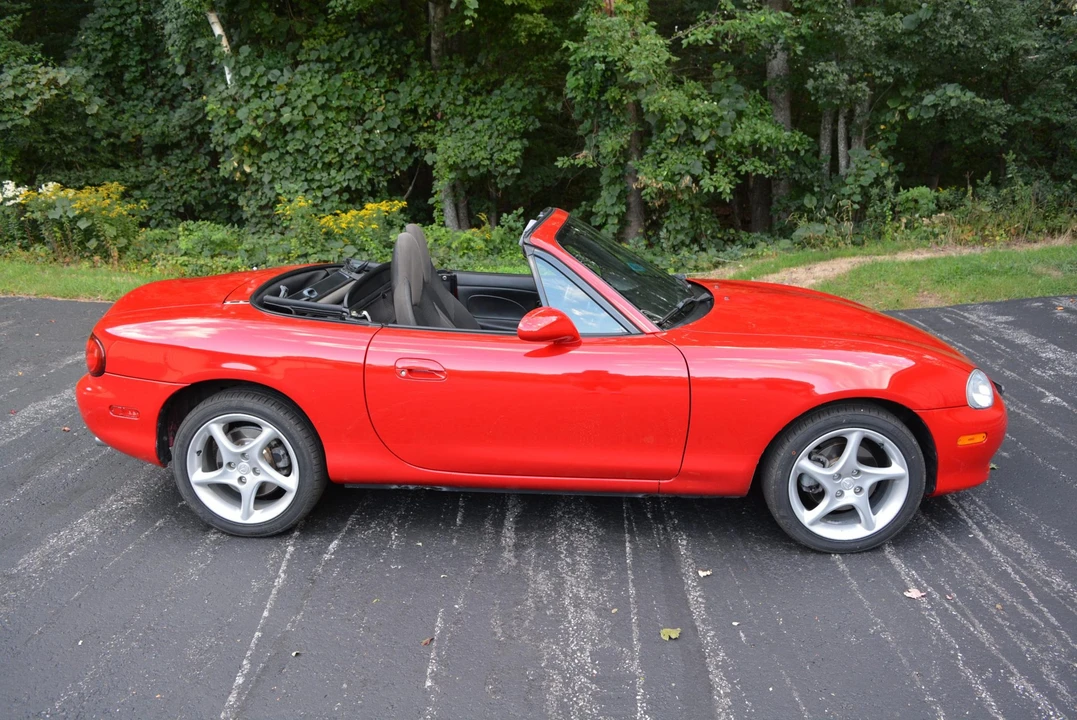 2003 Mazda NB MX-5 Miata - Image 11 of 31