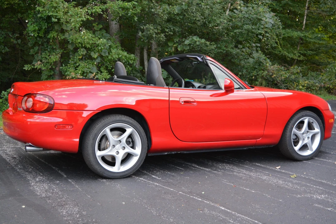 2003 Mazda NB MX-5 Miata - Image 12 of 31