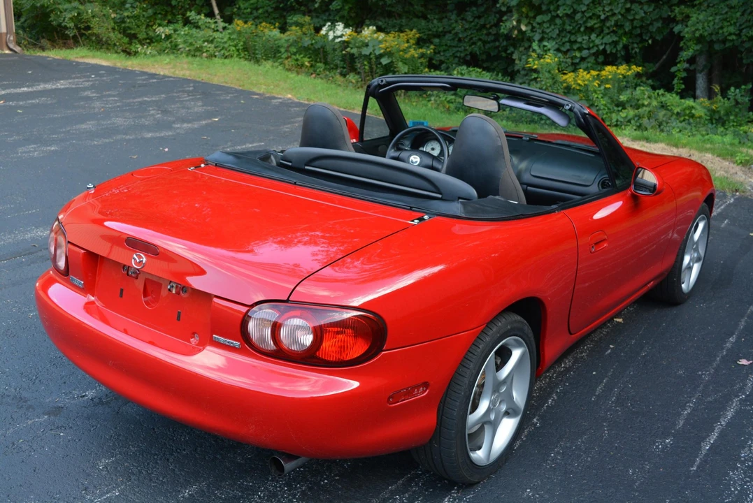 2003 Mazda NB MX-5 Miata - Image 14 of 31