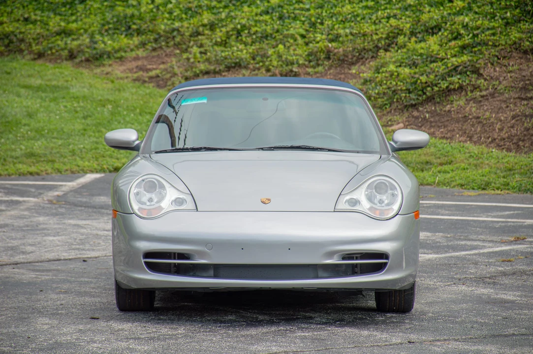 2003 Porsche 996 Carrera 4 - Image 15 of 31