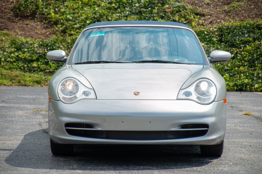 2003 Porsche 996 Carrera 4 - Image 17 of 31