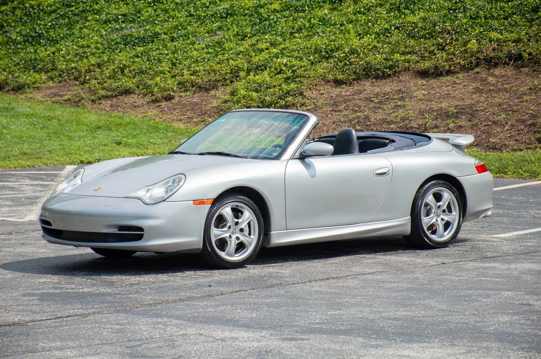 2003 Porsche 996 Carrera 4 - Image 20 of 31
