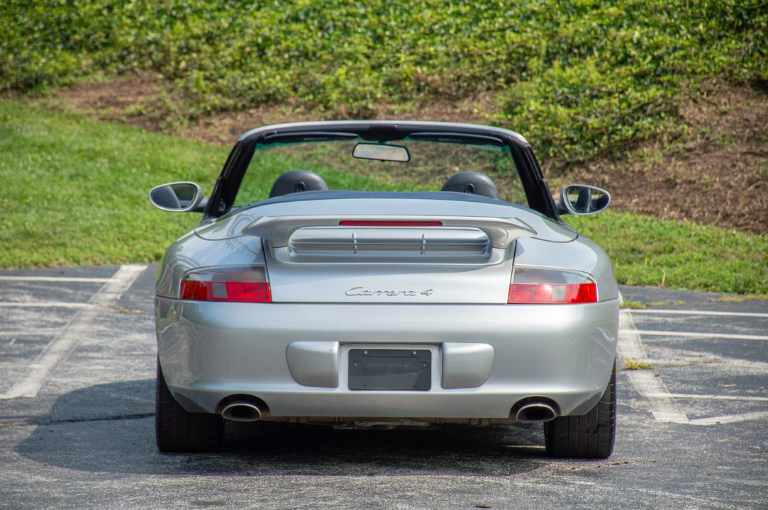 2003 Porsche 996 Carrera 4 - Image 23 of 31