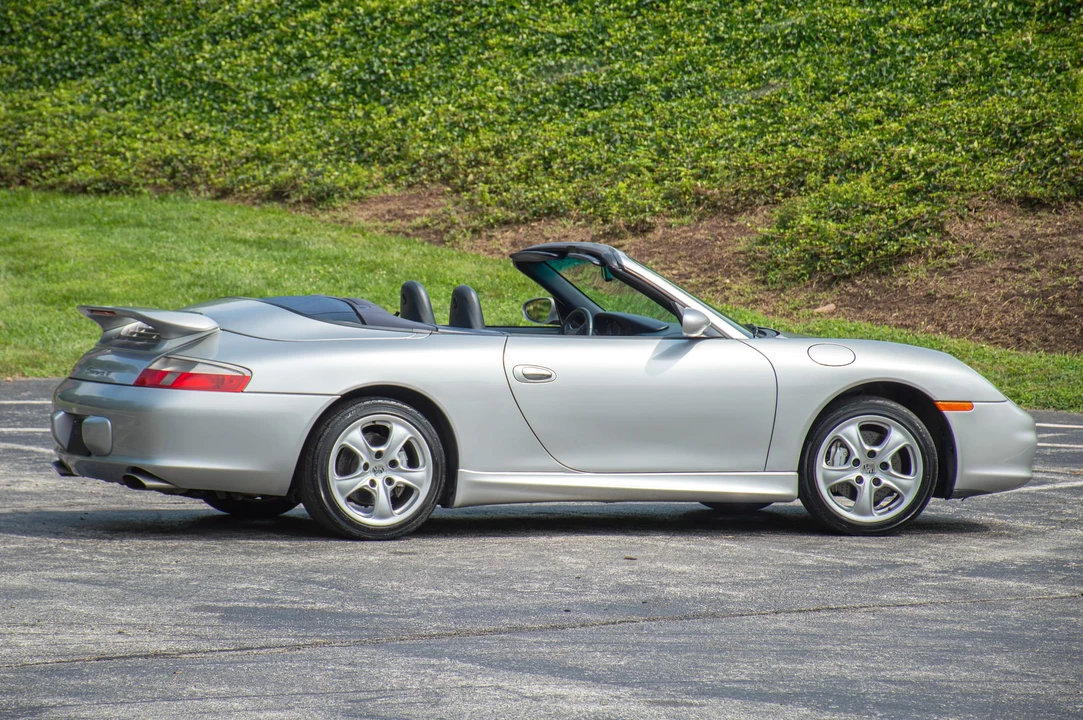 2003 Porsche 996 Carrera 4 - Image 24 of 31