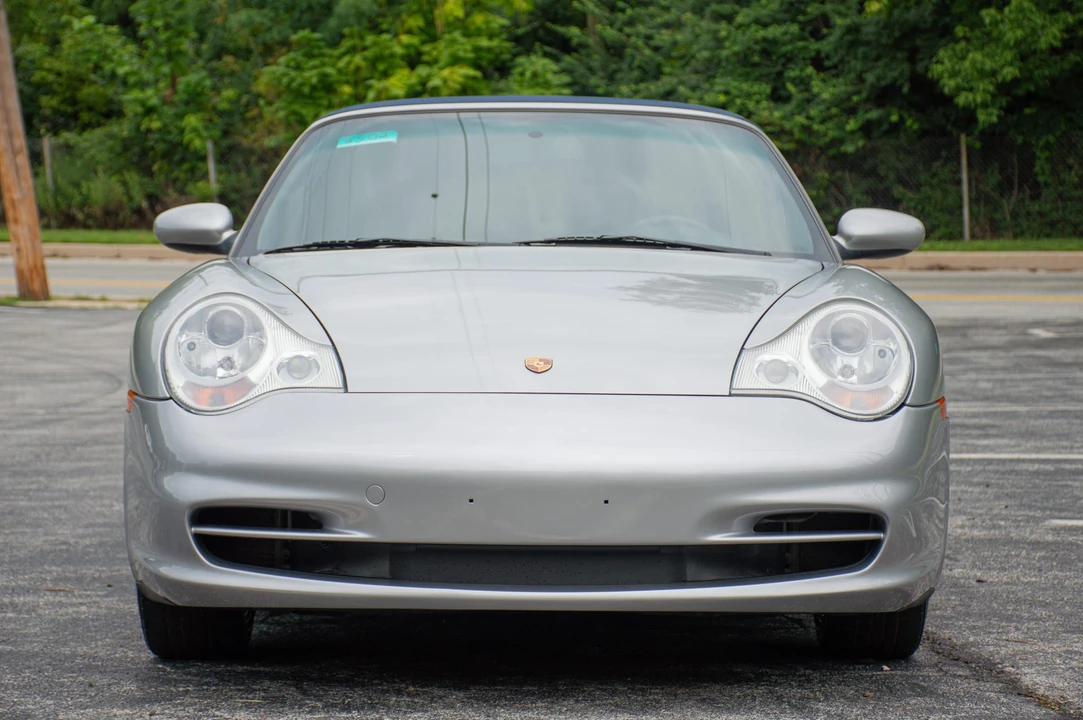 2003 Porsche 996 Carrera 4 - Image 16 of 31
