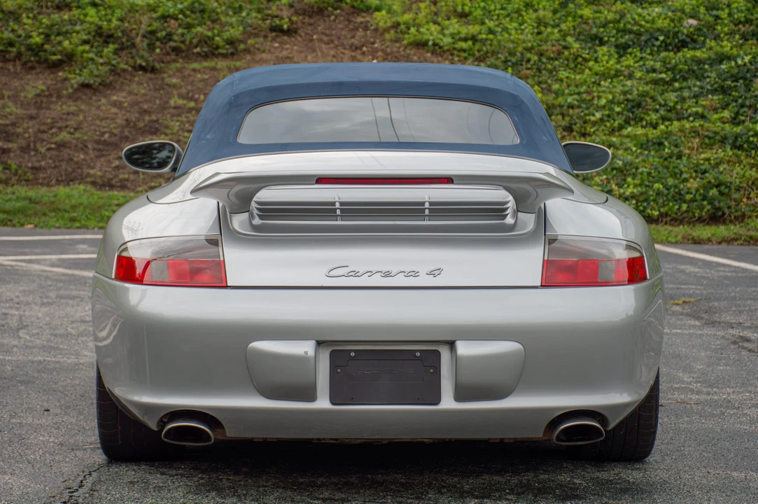 2003 Porsche 996 Carrera 4 - Image 7 of 31