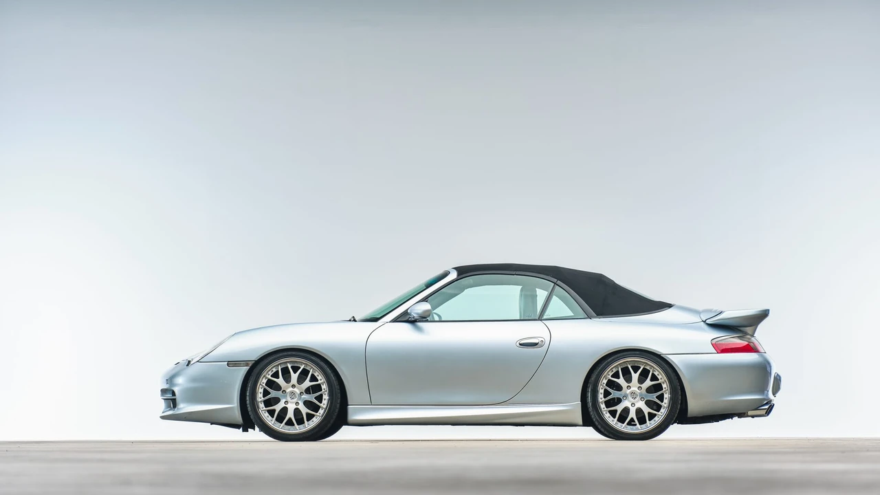 2003 Porsche 996 Carrera - Image 5 of 31