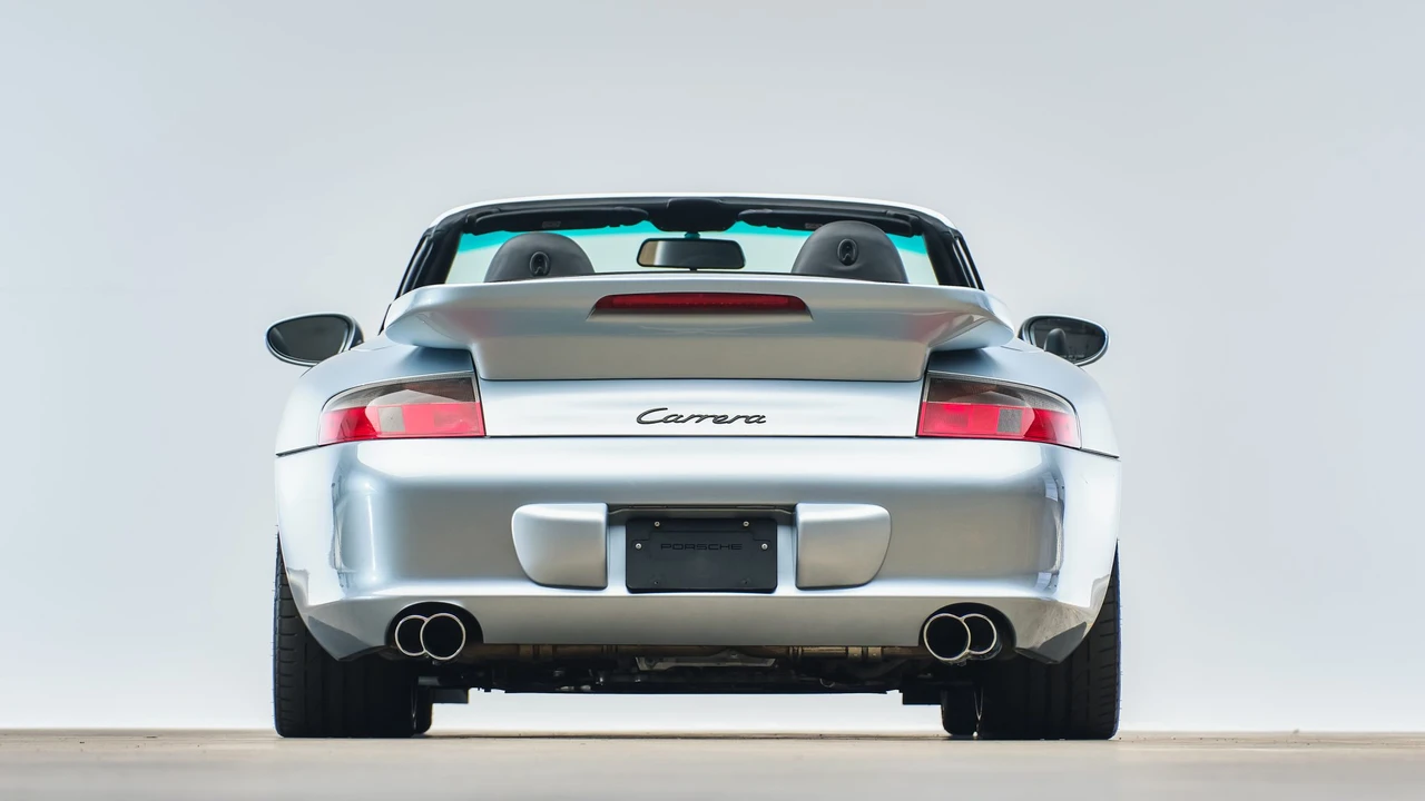 2003 Porsche 996 Carrera - Image 11 of 31