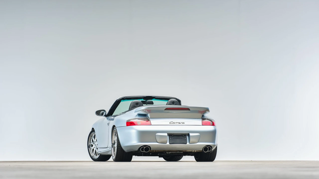 2003 Porsche 996 Carrera - Image 12 of 31
