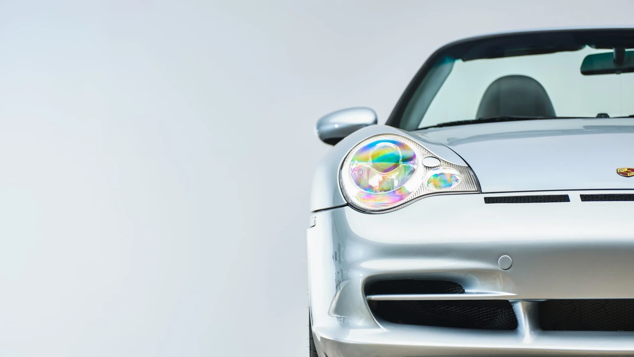 2003 Porsche 996 Carrera - Image 20 of 31