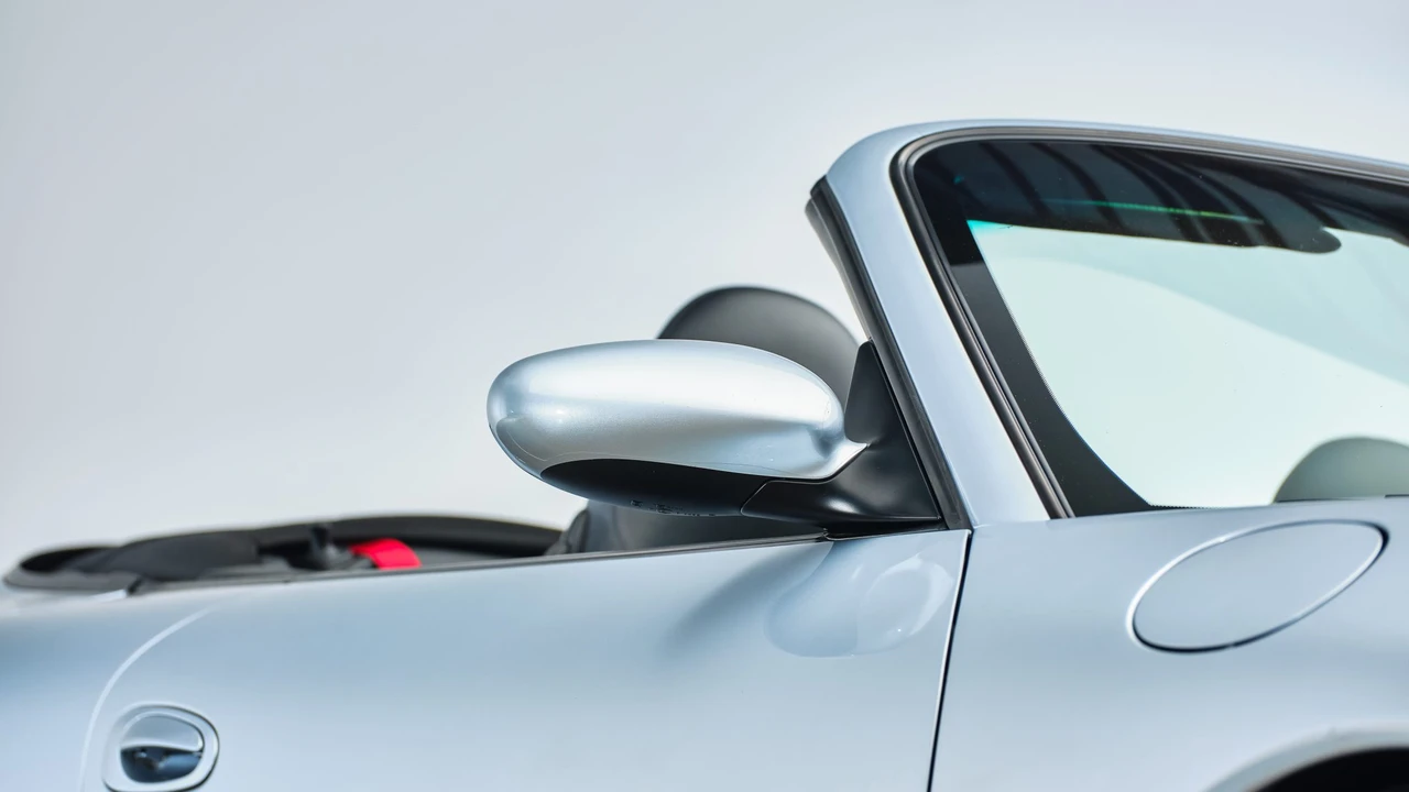 2003 Porsche 996 Carrera - Image 27 of 31