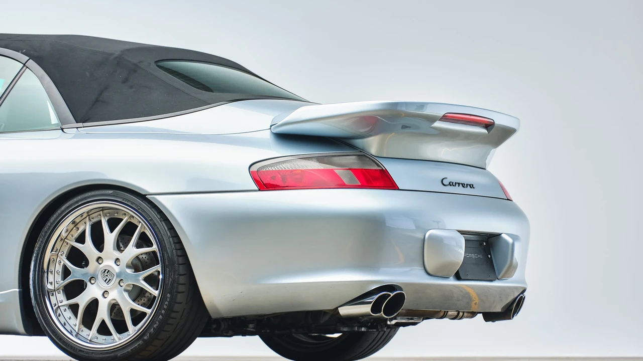 2003 Porsche 996 Carrera - Image 30 of 31