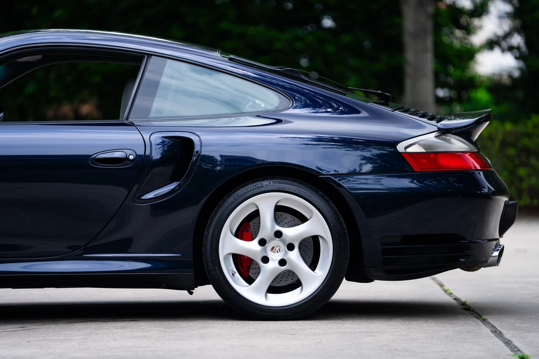 2003 Porsche 996 Turbo - Image 28 of 31