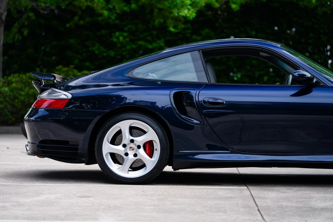 2003 Porsche 996 Turbo - Image 29 of 31