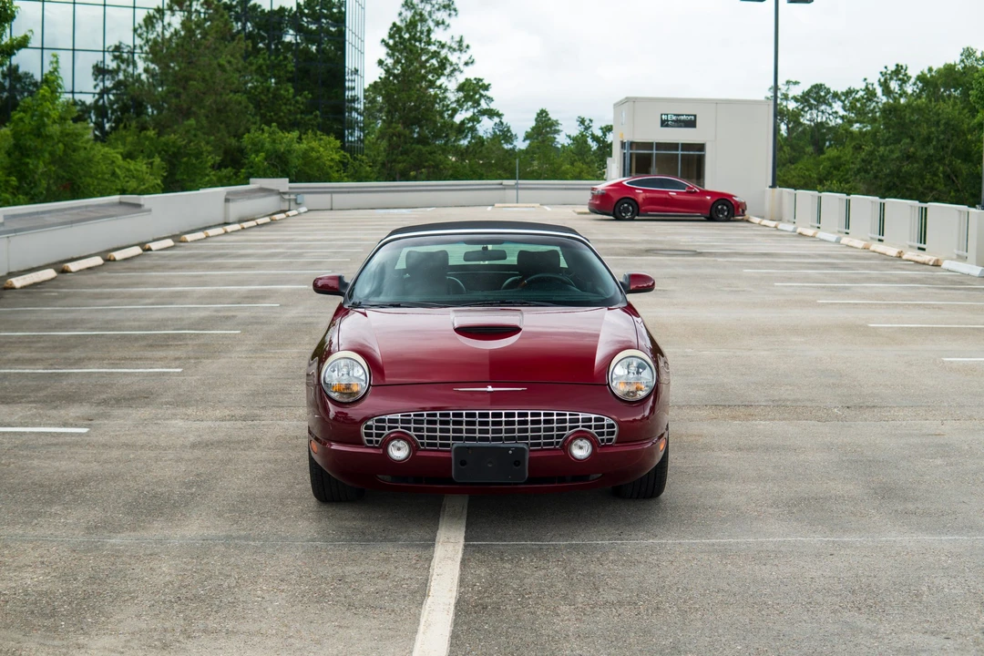 2004 Ford Thunderbird 11th Gen - Image 19 of 31