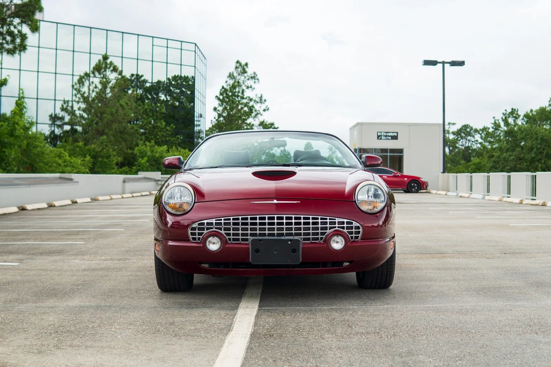 2004 Ford Thunderbird 11th Gen - Image 4 of 31