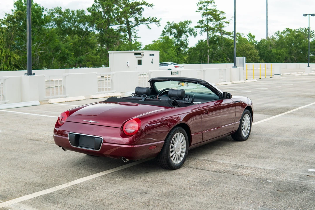 2004 Ford Thunderbird 11th Gen - Image 10 of 31