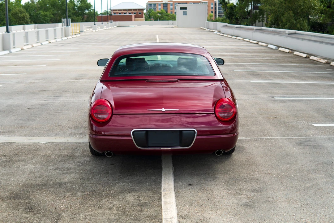 2004 Ford Thunderbird 11th Gen - Image 25 of 31