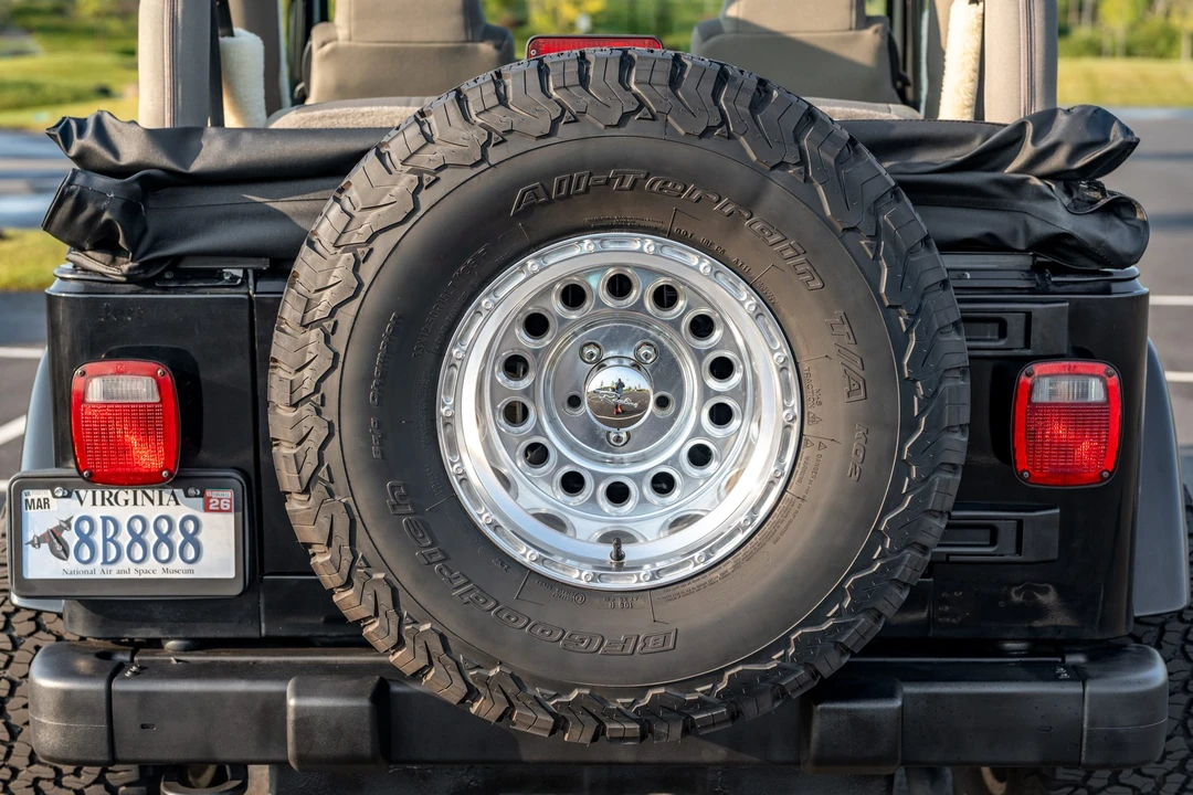 2004 Jeep TJ Wrangler - Image 30 of 31