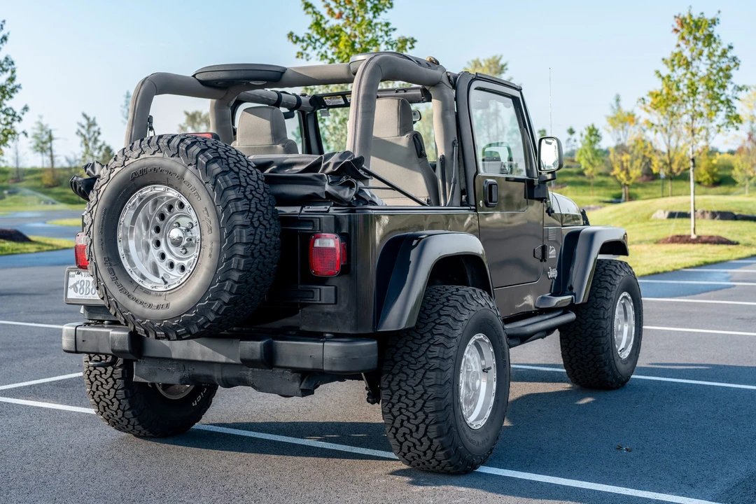 2004 Jeep TJ Wrangler - Image 6 of 31