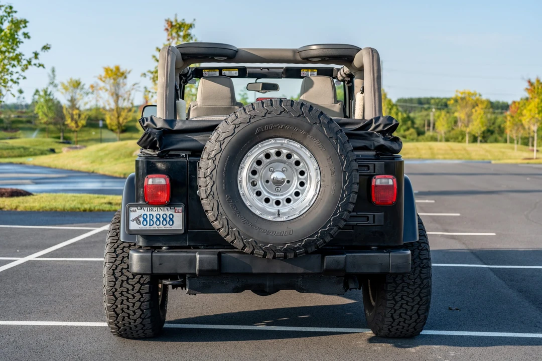 2004 Jeep TJ Wrangler - Image 7 of 31