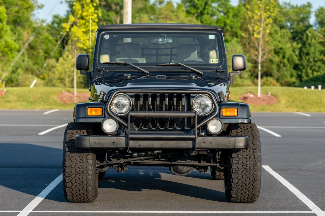 2004 Jeep TJ Wrangler - Image 10 of 31