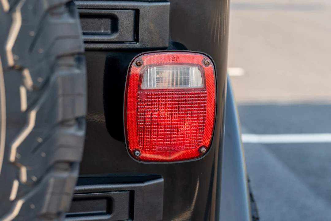 2004 Jeep TJ Wrangler - Image 31 of 31