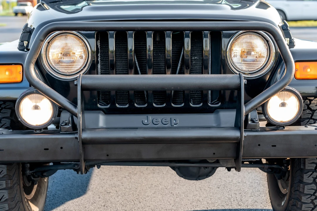 2004 Jeep TJ Wrangler - Image 16 of 31
