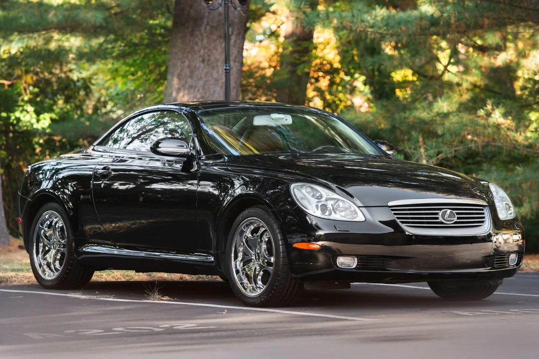2004 Lexus SC430 - Image 11 of 31