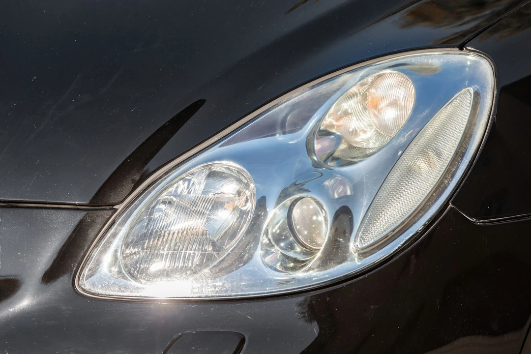 2004 Lexus SC430 - Image 25 of 31