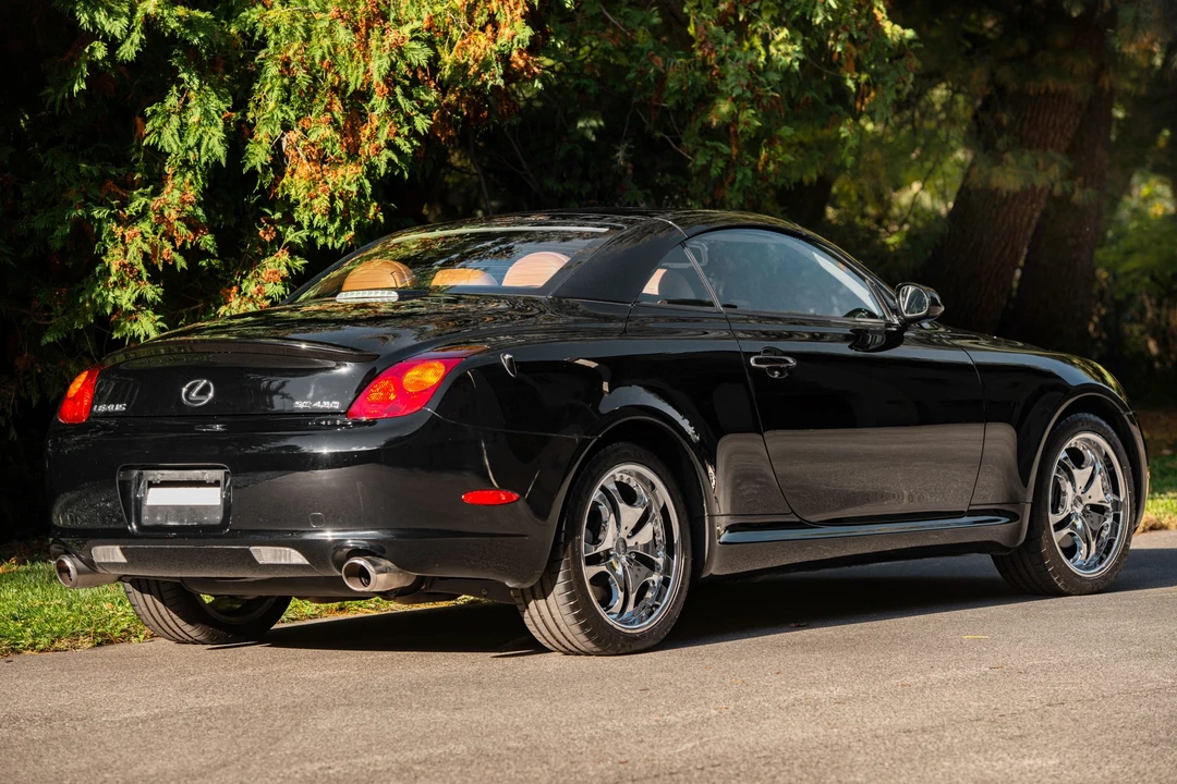 2004 Lexus SC430 - Image 13 of 31