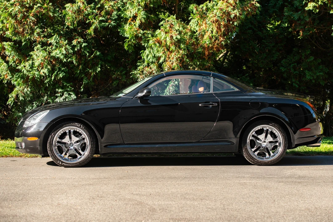 2004 Lexus SC430 - Image 15 of 31