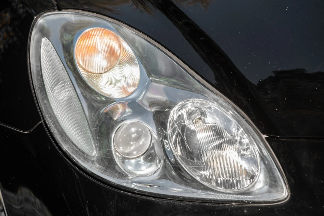 2004 Lexus SC430 - Image 24 of 31
