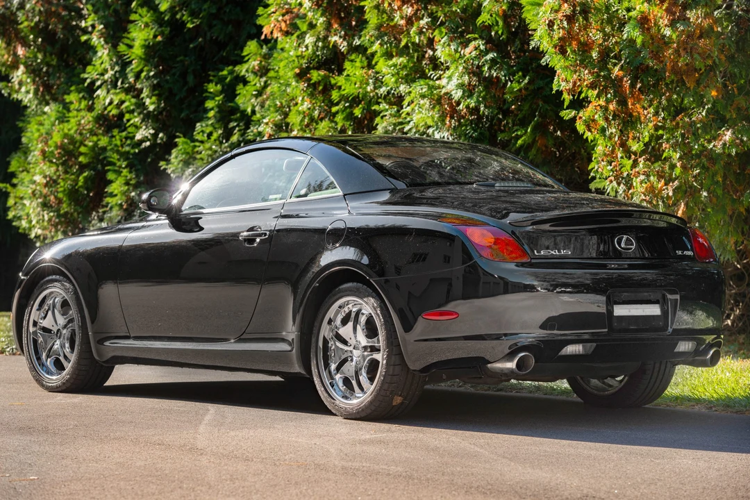 2004 Lexus SC430 - Image 14 of 31