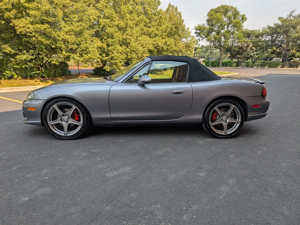 2004 Mazda NB Mazdaspeed MX-5 Miata - Image 17 of 31