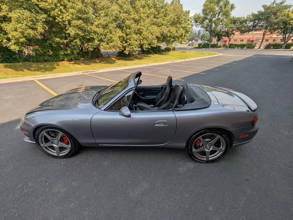 2004 Mazda NB Mazdaspeed MX-5 Miata - Image 13 of 31