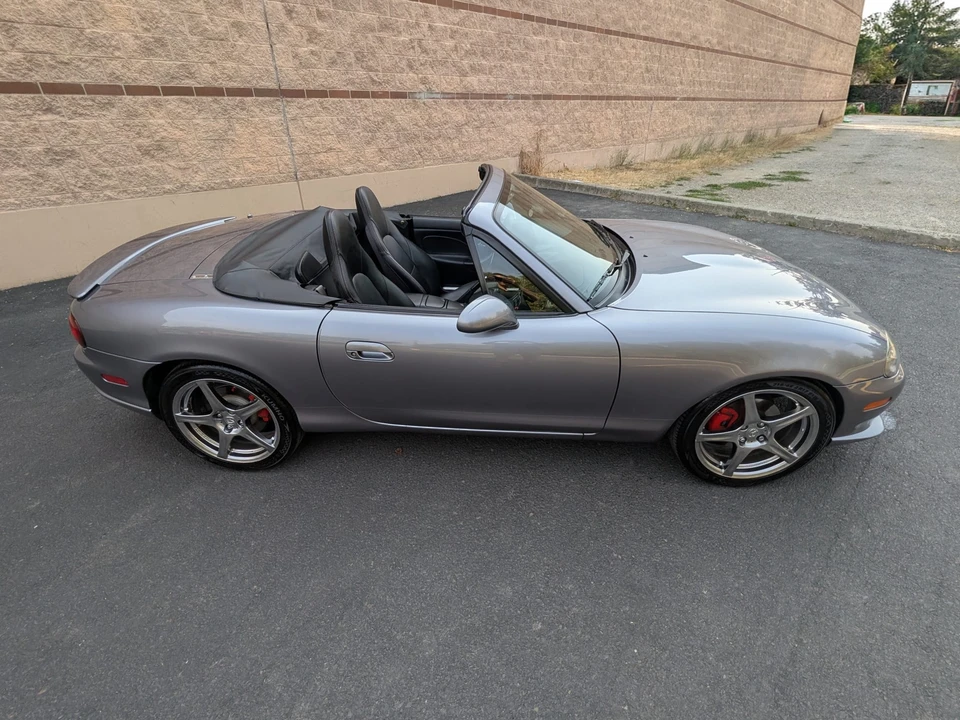2004 Mazda NB Mazdaspeed MX-5 Miata - Image 10 of 31