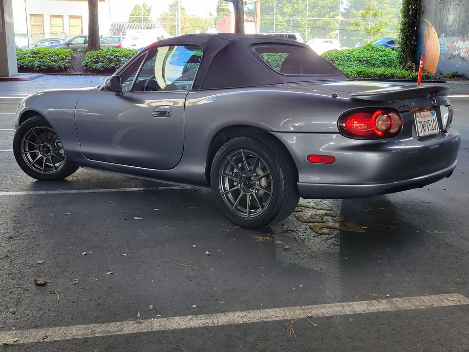 2004 Mazda NB Mazdaspeed MX-5 Miata - Image 13 of 31