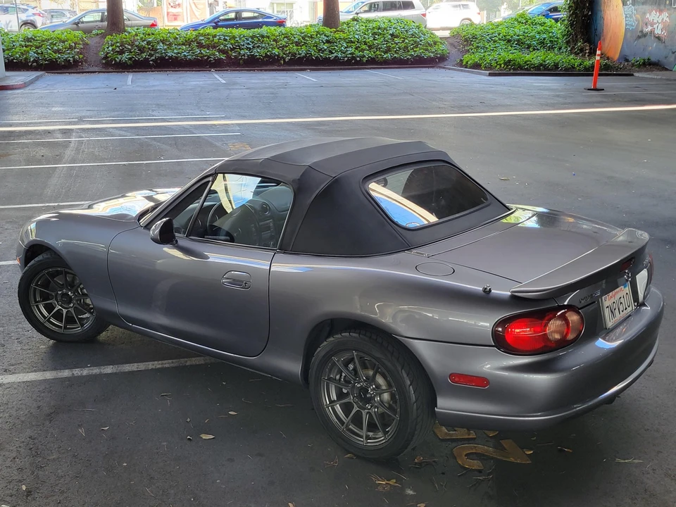 2004 Mazda NB Mazdaspeed MX-5 Miata - Image 12 of 31