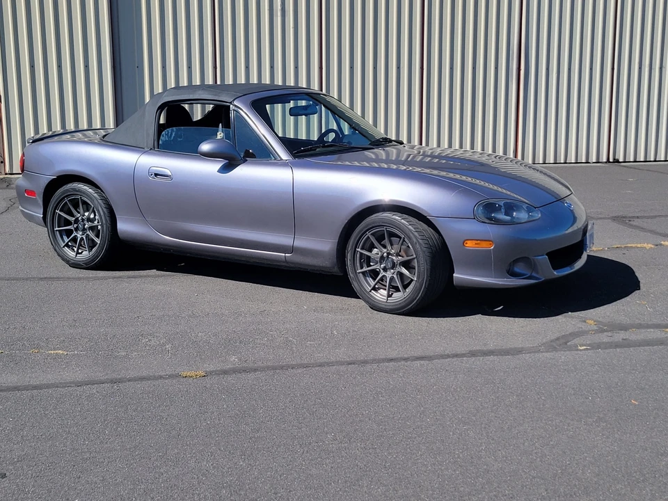 2004 Mazda NB Mazdaspeed MX-5 Miata - Image 8 of 31