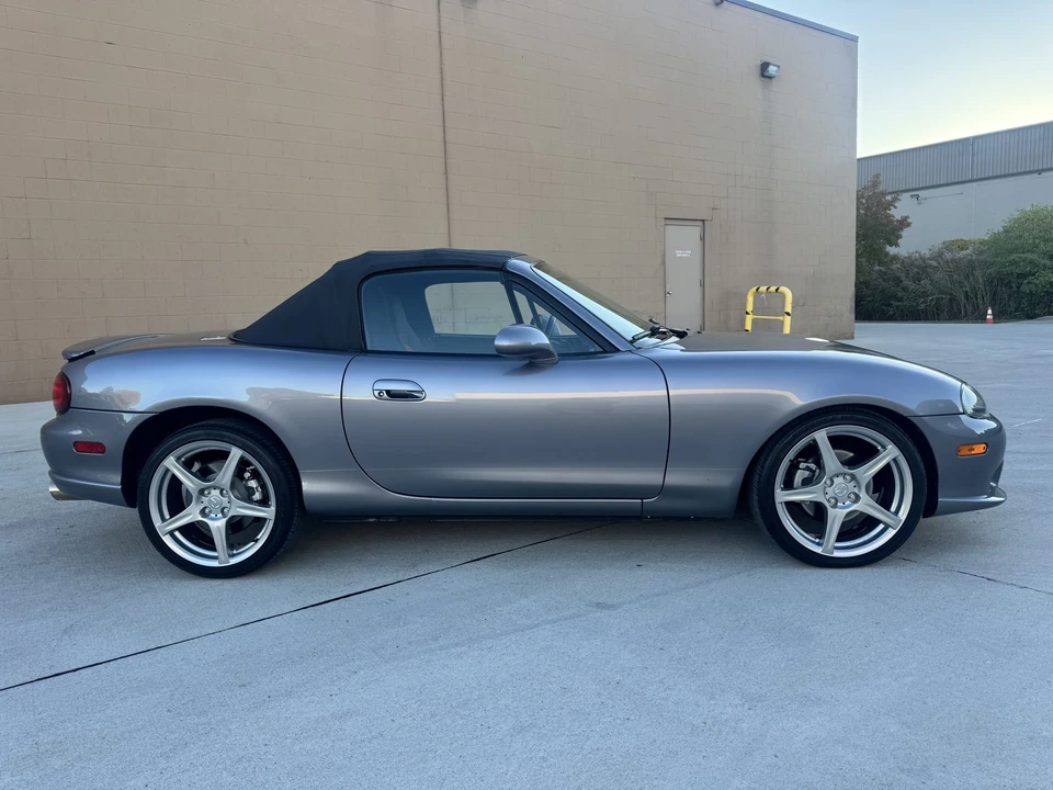2004 Mazda NB Mazdaspeed MX-5 Miata - Image 5 of 31