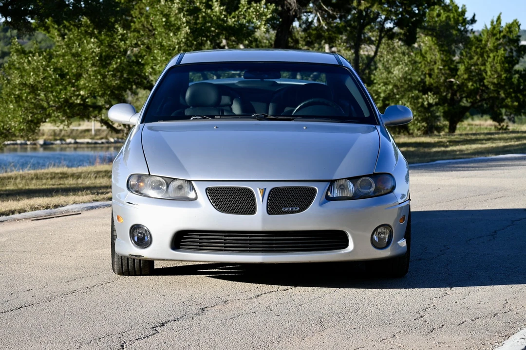 2004 Pontiac GTO 4th Gen - Image 15 of 31