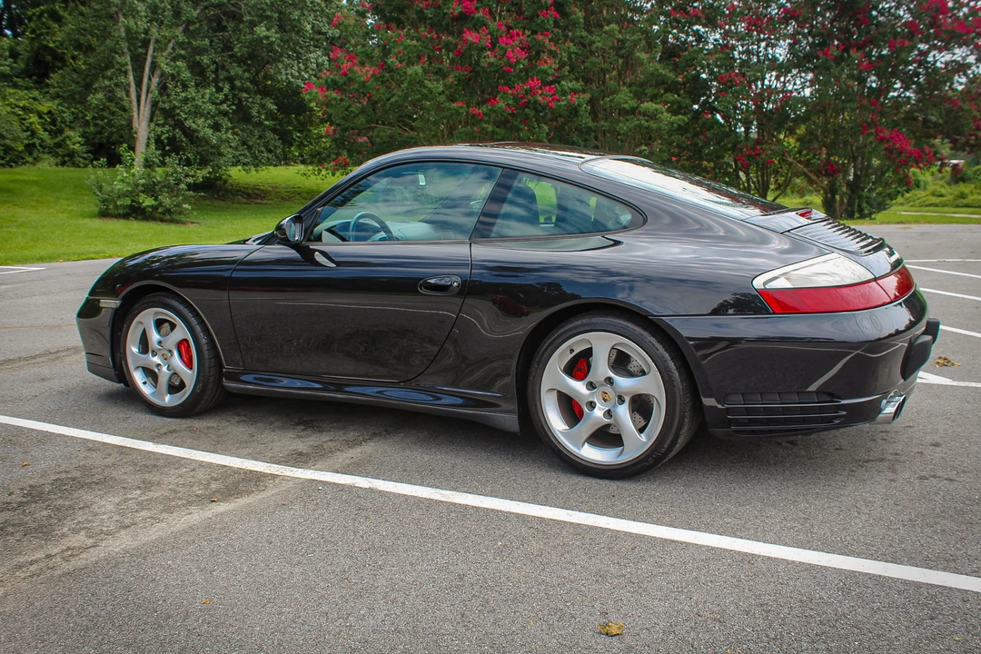 2004 Porsche 996 Carrera 4S - Image 10 of 31