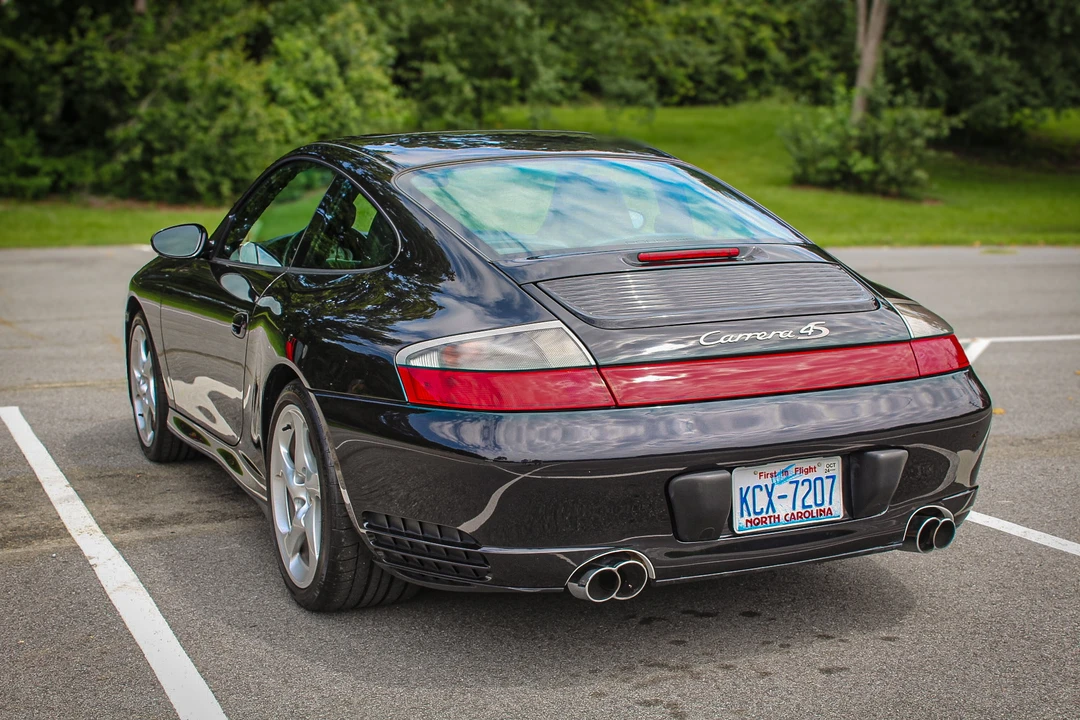 2004 Porsche 996 Carrera 4S - Image 13 of 31