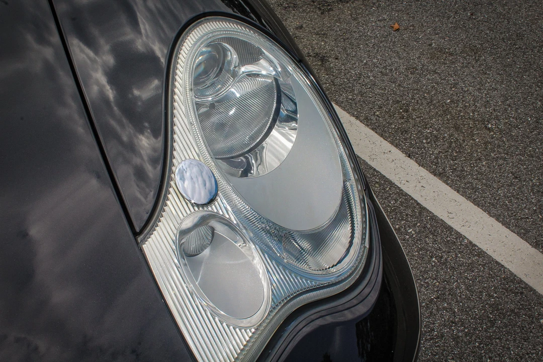 2004 Porsche 996 Carrera 4S - Image 24 of 31