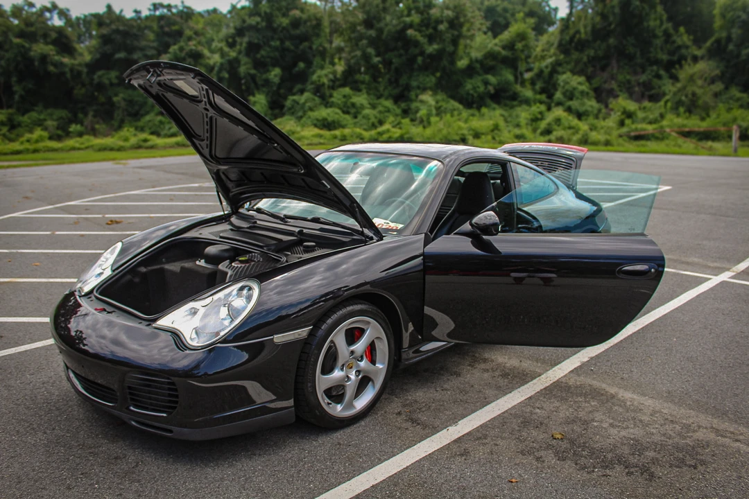 2004 Porsche 996 Carrera 4S - Image 17 of 31