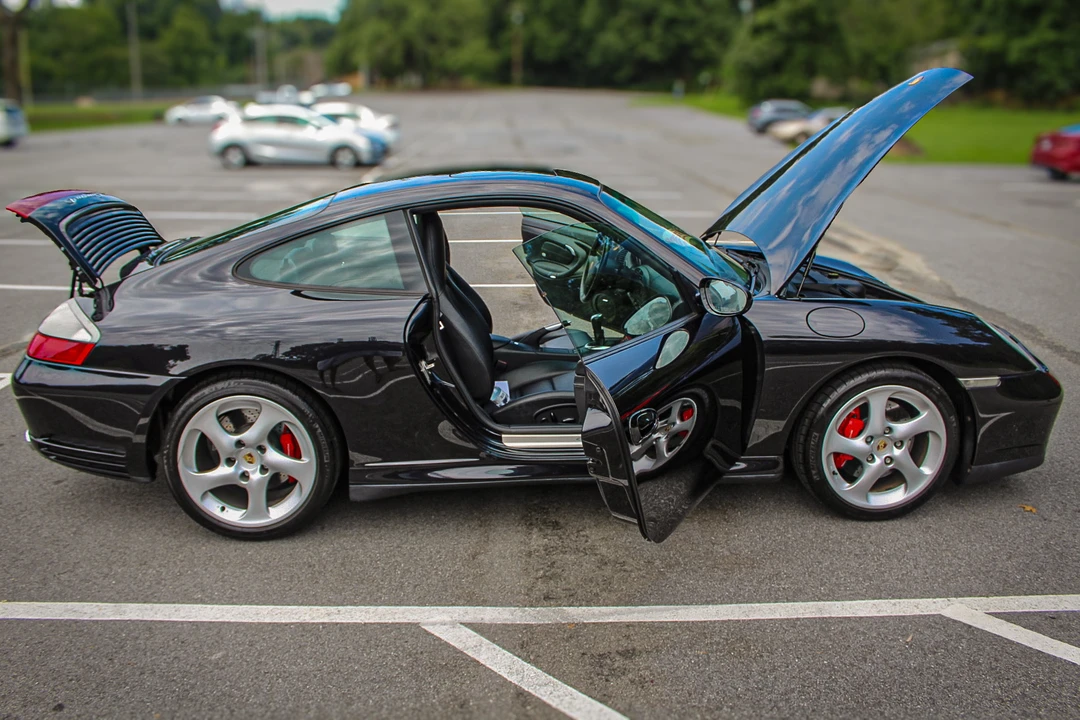 2004 Porsche 996 Carrera 4S - Image 21 of 31